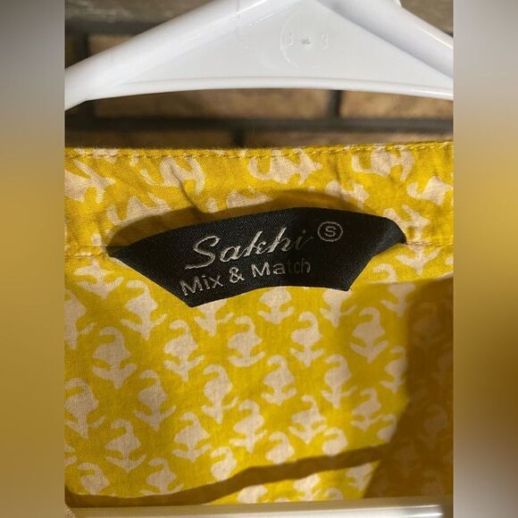 Yellow ajrak kurthi - Picture 2 of 5